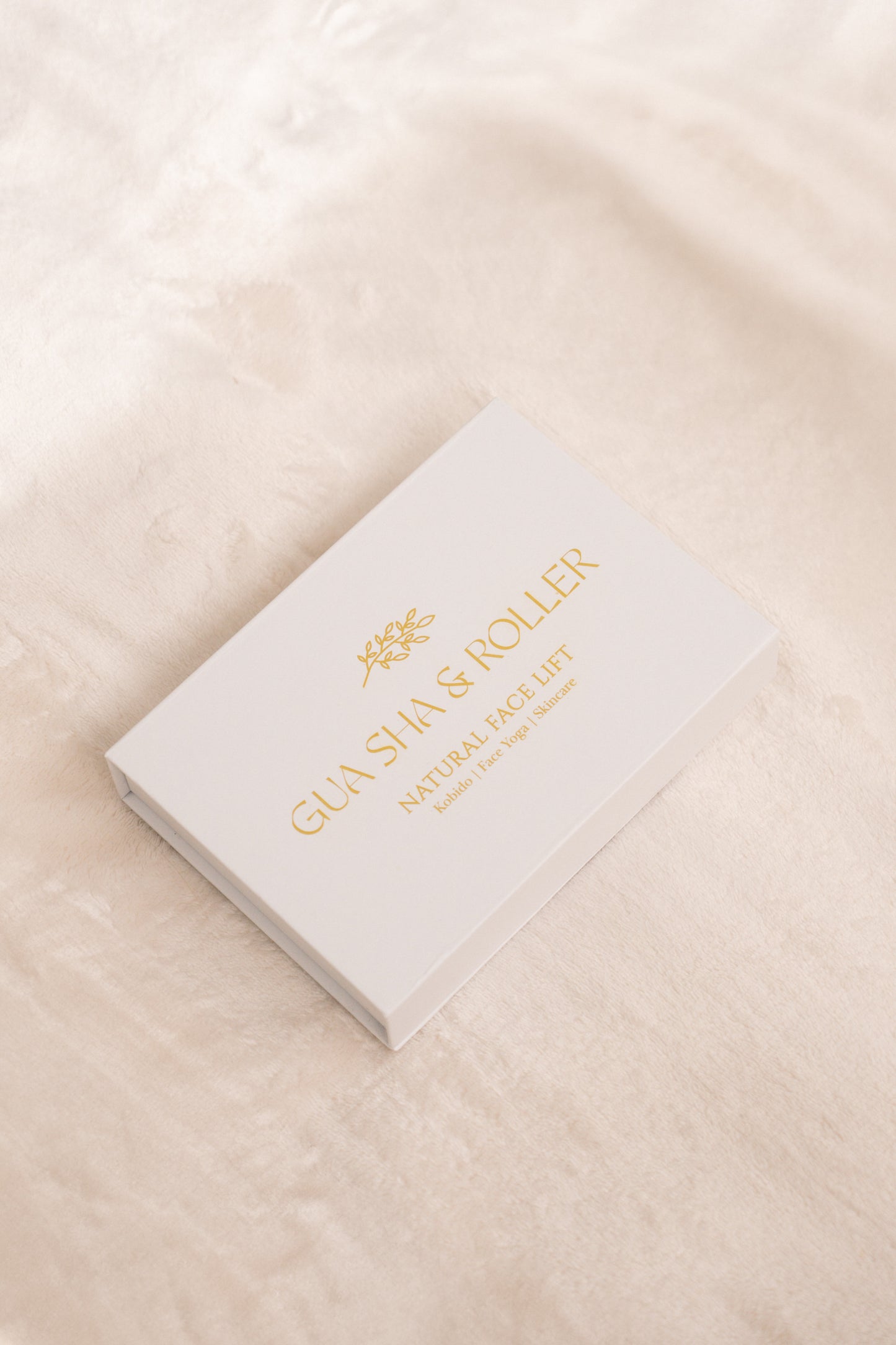 Rose Quartz Gua Sha & Roller Set